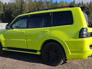 2015 Mitsubishi Pajero IV Рестайлинг 2, зелёный, 2200000 рублей, вид 3