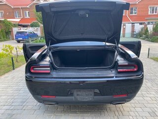 2019 Dodge Challenger III Рестайлинг 2, чёрный, 2500000 рублей, вид 3