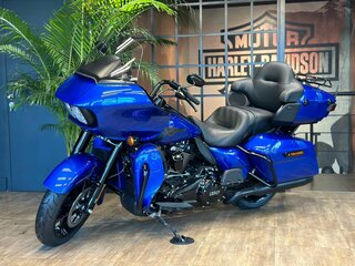 2024 Harley-Davidson Road Glide Limited, синий, 4350000 рублей, вид 2