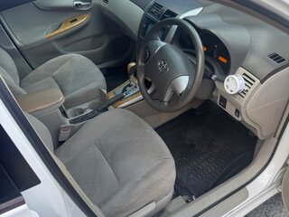 2006 Toyota Corolla IX (E120, E130) Рестайлинг, белый, 700000 рублей, вид 5