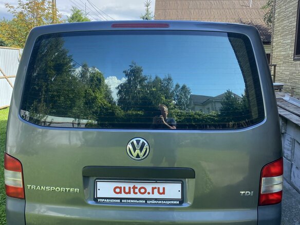 2013 Volkswagen Transporter, серый, 1900000 рублей - вид 1