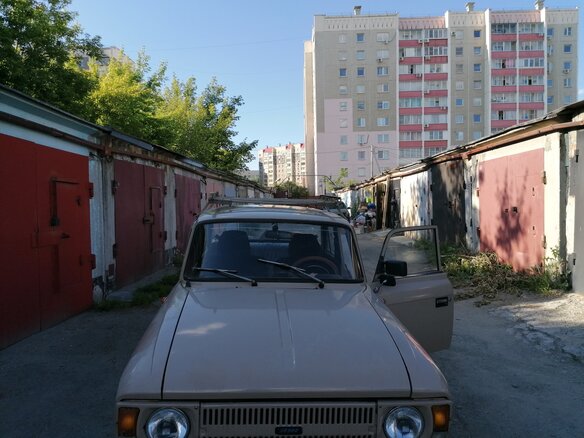 1993 Иж Москвич-412 ИЭ, бежевый, 70000 рублей