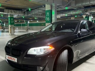 2012 BMW 5 серии 528i xDrive VI (F10/F11/F07), чёрный, 2250000 рублей, вид 2