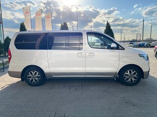 2021 Hyundai H-1 II Рестайлинг 2, белый, 3950000 рублей, вид 5