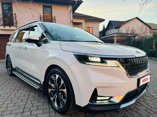 2020 Kia Carnival IV, белый, 4599000 рублей, вид 3