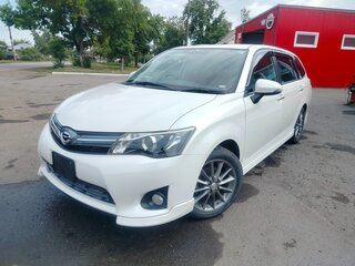 2013 Toyota Corolla Fielder XI (E160, E170, E180), белый, 1450000 рублей, вид 1