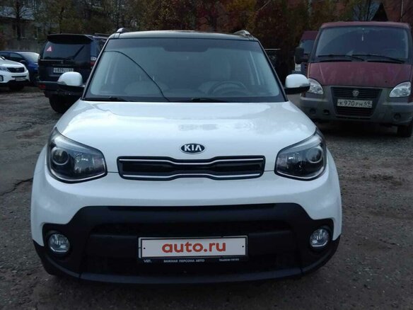 2017 Kia Soul II Рестайлинг, белый, 1442000 рублей - вид 2