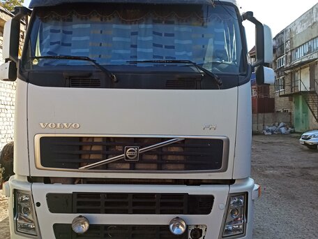 2008 Volvo FH, белый, 2500000 рублей, вид 1