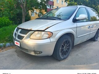 2001 Dodge Caravan 3-speed IV, серебристый, 210000 рублей, вид 1