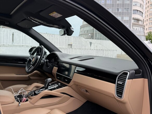 2018 Porsche Cayenne III, синий, 6100000 рублей - вид 9