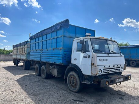 1990 КамАЗ 53212, серебристый, 600000 рублей, вид 2