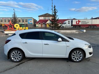 2013 Opel Astra J Рестайлинг, белый, 950000 рублей, вид 3