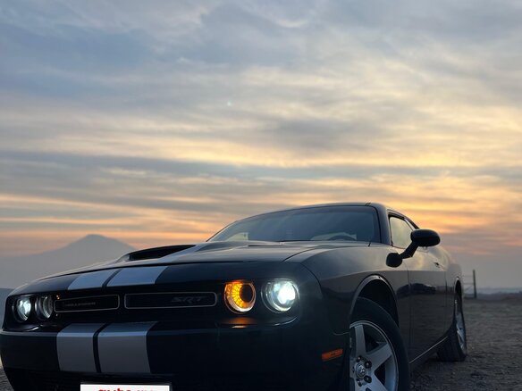 2010 Dodge Challenger III, чёрный, 2699999 рублей - вид 12