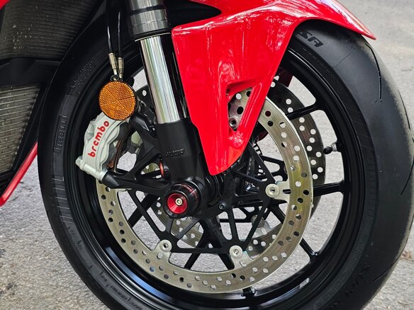 2021 Ducati Panigale V4, красный, 2450000 рублей - вид 10