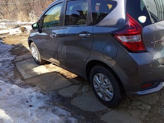 2018 Nissan Note II Рестайлинг, серый, 900000 рублей, вид 5