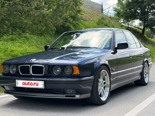 1992 BMW 5 серии 525i III (E34), синий, 2700000 рублей, вид 2