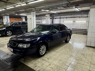 1996 Audi A6 I (C4), синий, 450000 рублей, вид 2