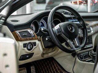 2013 Mercedes-Benz CLS 350 II (C218), серый, 2800000 рублей, вид 4