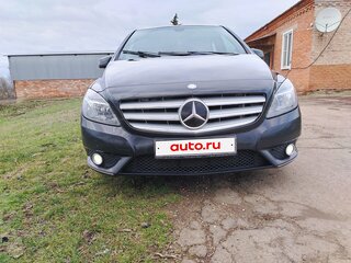 2012 Mercedes-Benz B-Класс 200 II (W246), чёрный, 950000 рублей, вид 3