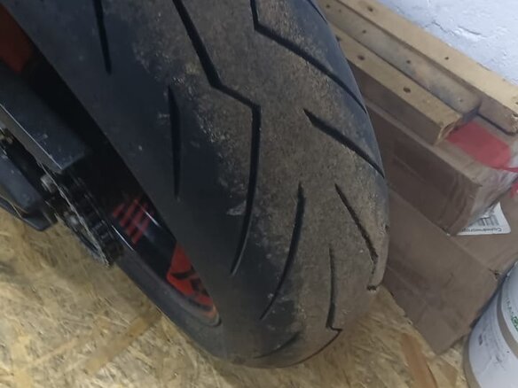 2008 Yamaha YZF-R6, чёрный, 580000 рублей - вид 12