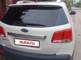2010 Kia Sorento II, бежевый, 1250000 рублей, вид 1