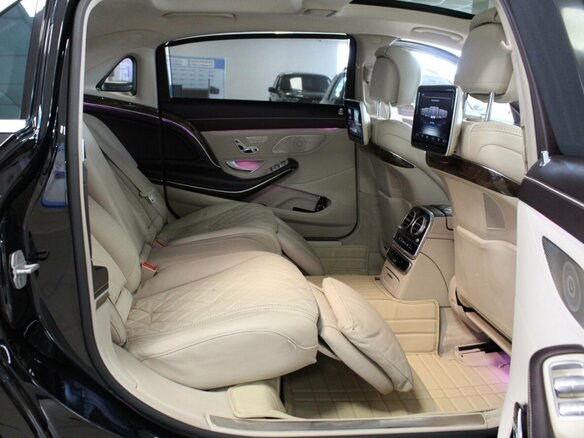 2015 Mercedes-Benz Maybach S-Класс 500 I (X222), чёрный, 3899000 рублей - вид 16