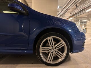 2005 Volkswagen Golf V, синий, 1500000 рублей, вид 3