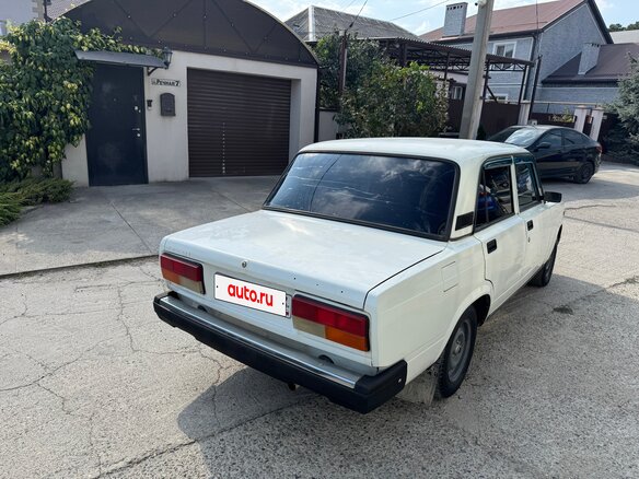 2004 Lada (ВАЗ) 2107, белый, 170000 рублей - вид 2