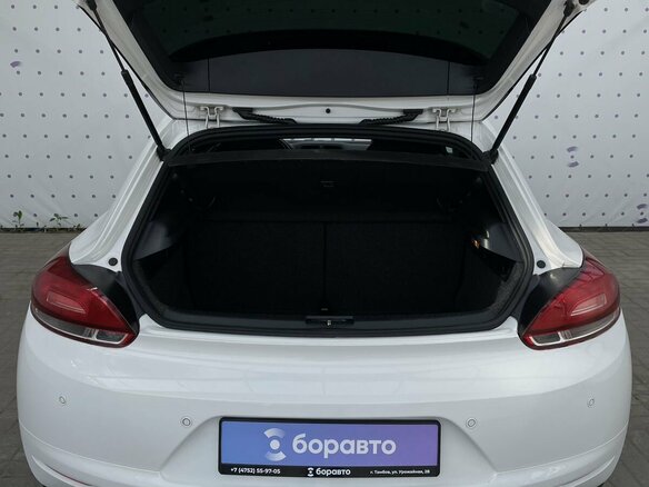 2011 Volkswagen Scirocco III, белый, 700000 рублей - вид 16