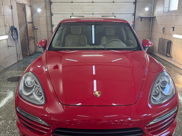2013 Porsche Cayenne Diesel II (958), красный, 3250000 рублей - вид 2