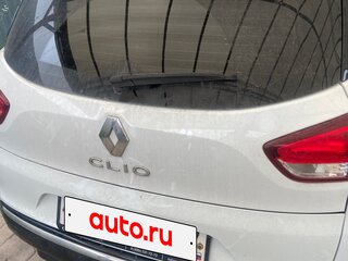 2017 Renault Clio IV Рестайлинг, белый, 800000 рублей, вид 4