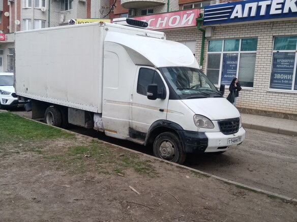 2011 ГАЗ 2784, белый, 900000 рублей - вид 1