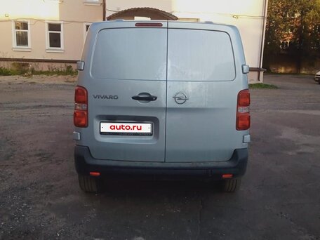 2020 Opel Vivaro, серебристый, 2450000 рублей, вид 2