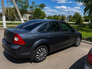 2011 Ford Focus II Рестайлинг, серый, 680000 рублей, вид 4
