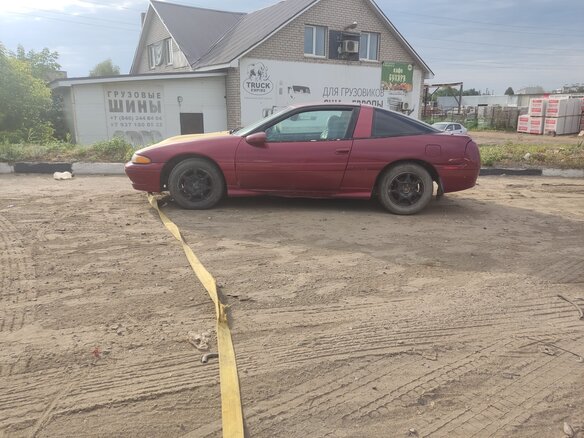 1994 Plymouth Laser, пурпурный, 100000 рублей