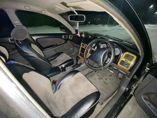 2001 Toyota Caldina II Рестайлинг, чёрный, 645555 рублей, вид 3