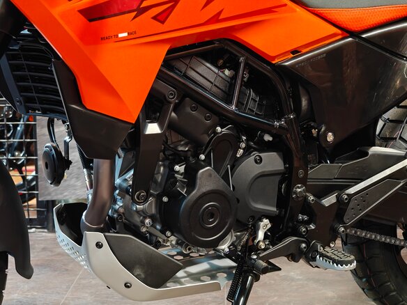 2026 KTM 390 Adventure X, оранжевый, 720000 рублей - вид 10