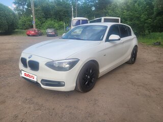 2012 BMW 1 серии 118i II (F20/F21), белый, 1100000 рублей, вид 1