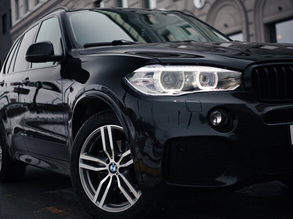 2017 BMW X5 30d III (F15), чёрный, 3645000 рублей - вид 5