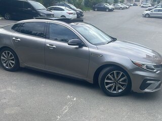2018 Kia Optima IV Рестайлинг, коричневый, 1560000 рублей, вид 4