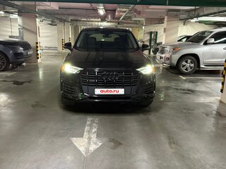 2020 Audi Q7 55 TFSI II (4M) Рестайлинг, чёрный, 4350000 рублей, вид 3