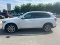 2016 BMW X5 50i III (F15), белый, 3500000 рублей - вид 2