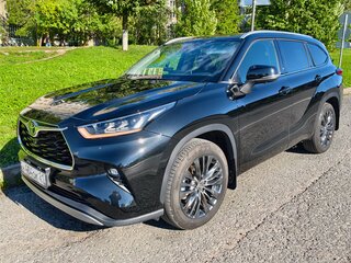 2026 Toyota Highlander IV (XU70), чёрный, 5475000 рублей, вид 1