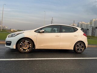 2015 Kia Ceed II Рестайлинг, белый, 1100000 рублей, вид 4