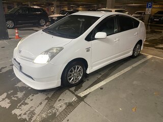 2006 Toyota Prius II Рестайлинг (XW20), белый, 800000 рублей, вид 5