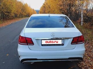 2014 Mercedes-Benz E-Класс 200 IV (W212, S212, C207) Рестайлинг, белый, 2770000 рублей, вид 3