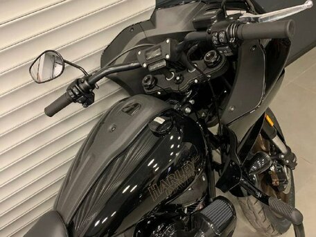 2024 Harley-Davidson Low Rider ST, чёрный, 3190000 рублей, вид 4