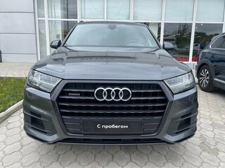 2016 Audi Q7 II (4M), серый, 3700000 рублей, вид 3
