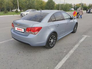 2011 Chevrolet Cruze I, серый, 760000 рублей, вид 4