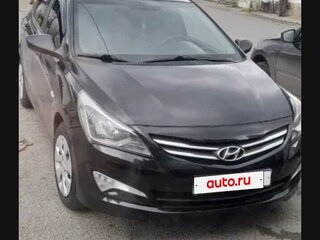 2015 Hyundai Solaris I Рестайлинг, чёрный, 690000 рублей, вид 2